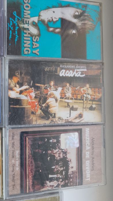 Lot 7 casete audio muzică românească (Phoenix, Pasărea Colibri, Andrieș, etc..)