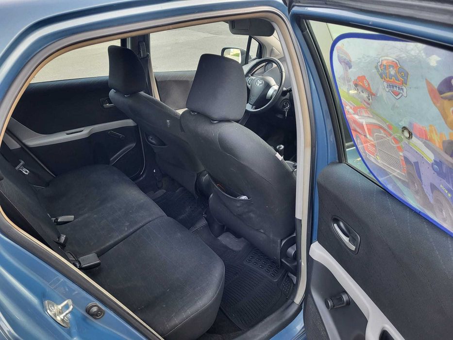 Toyota yaris  an 2008 cutie automata