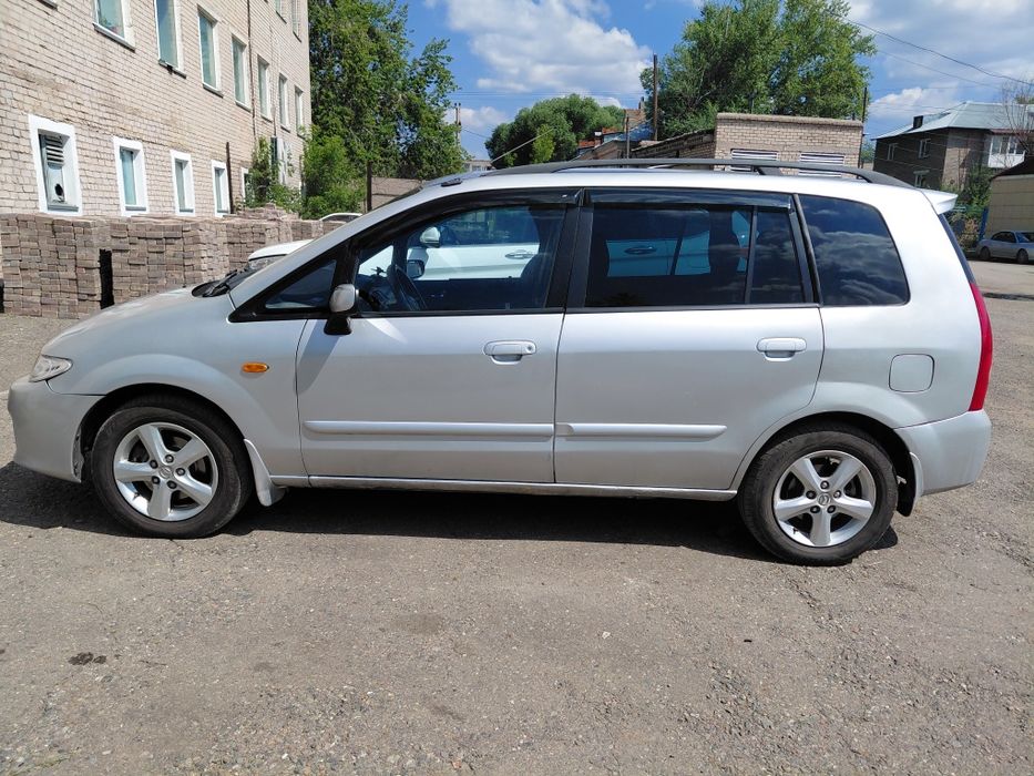 Продам Мазду Премаси