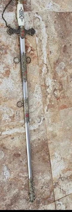 Sabie lungime 95 cm  preț 350 ușor neg