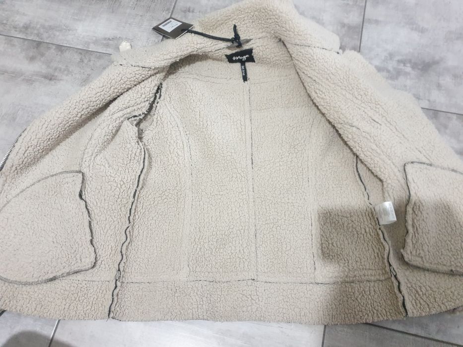 cojoc nou cu eticheta kaki imblanit m 38 superb