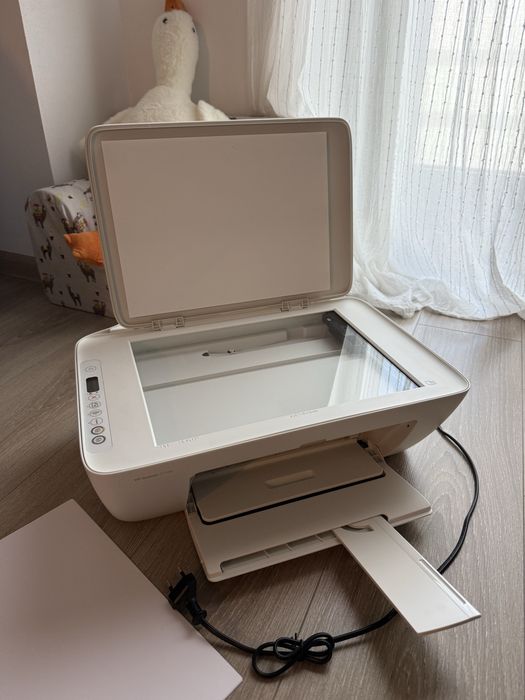 Imprimanta HP Deskjet 2710e