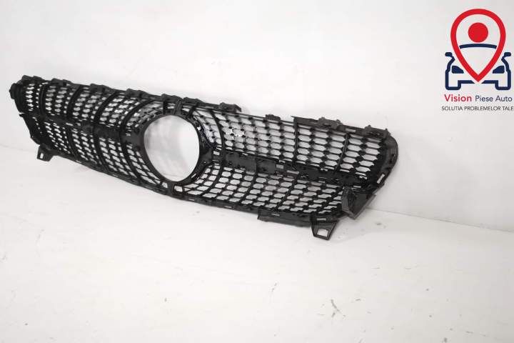 Оригинална централна решетка Mercedes-Benz А-Клас / Mercedes-Benz A-Cl