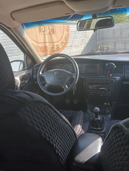 Продам Опель вектра б