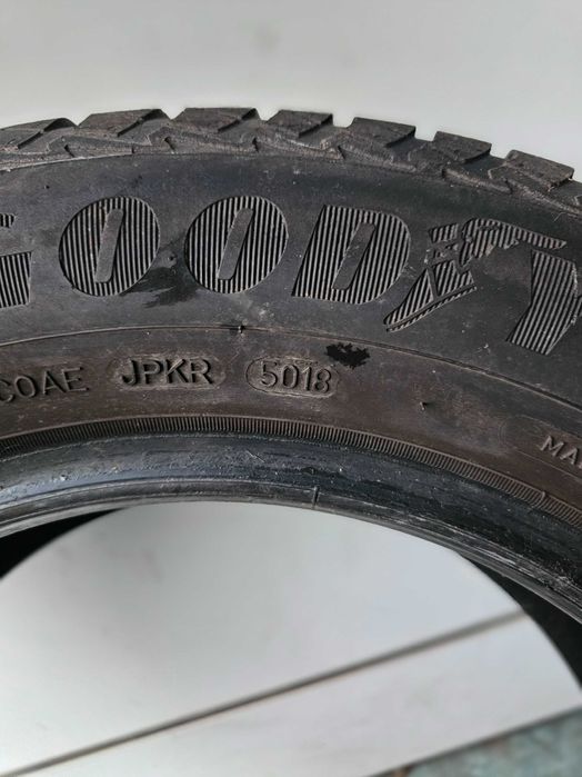 Зимна гума 195 65 15 Goodyear 1 брой