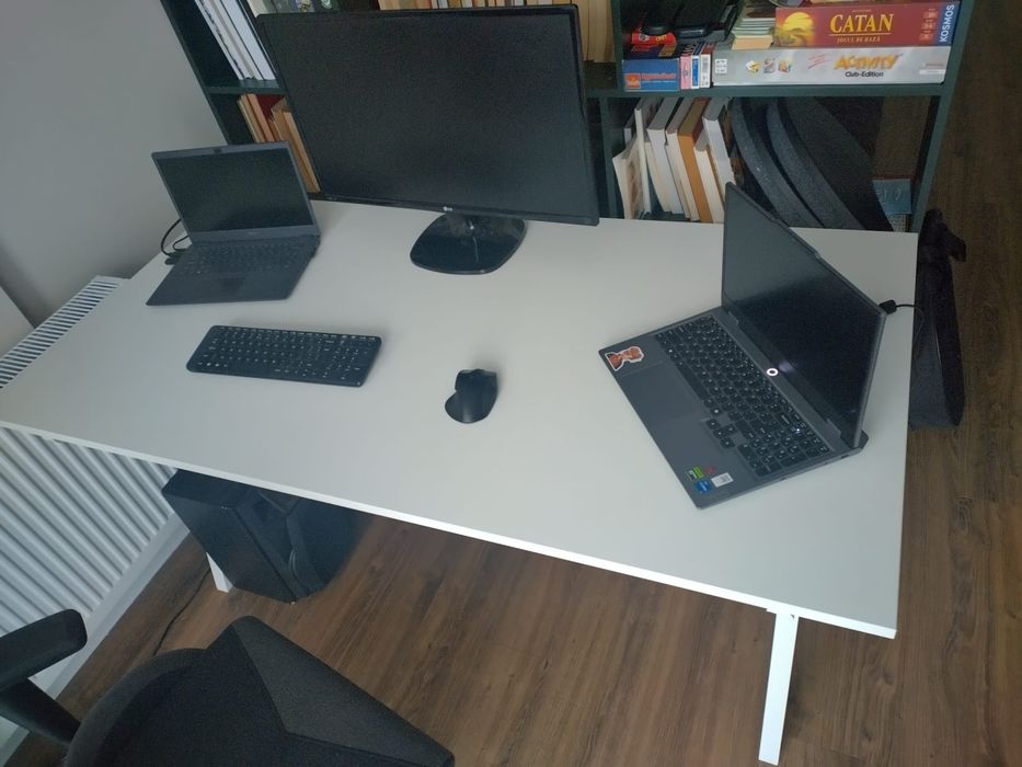 Birou Ikea - stare impecabila