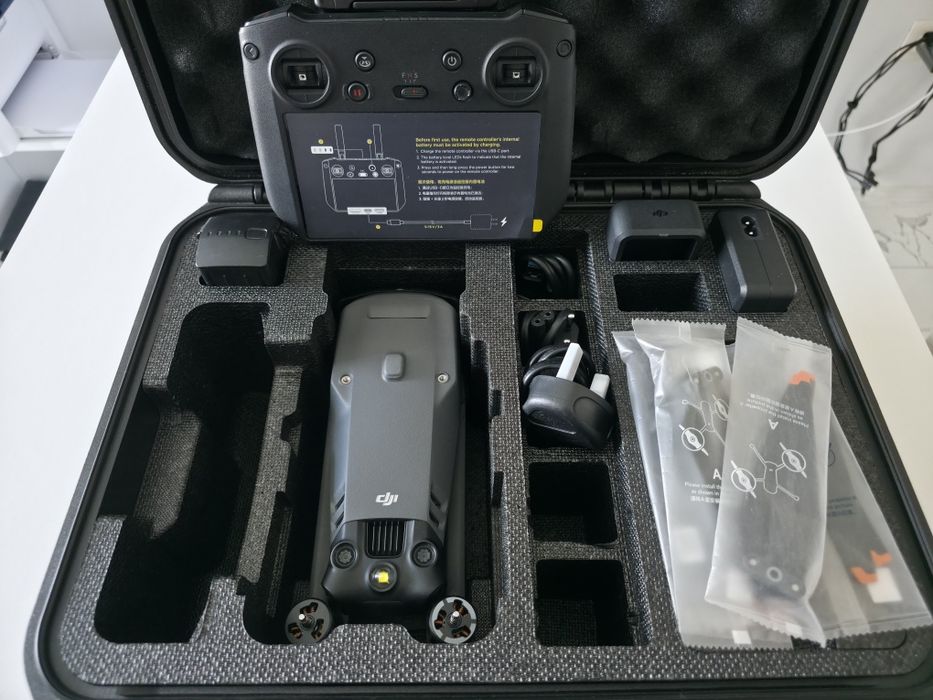 DJI Mavic 3T thermal  гаранция + Mavic 3TA advanced Като нов