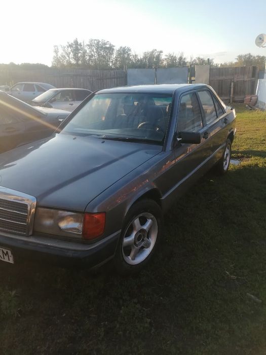Продам Мерседес 190