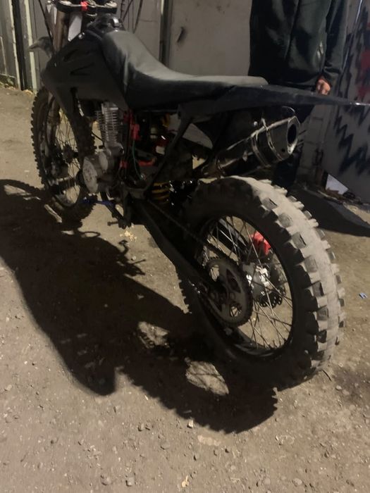 Эндуро 250 кубов