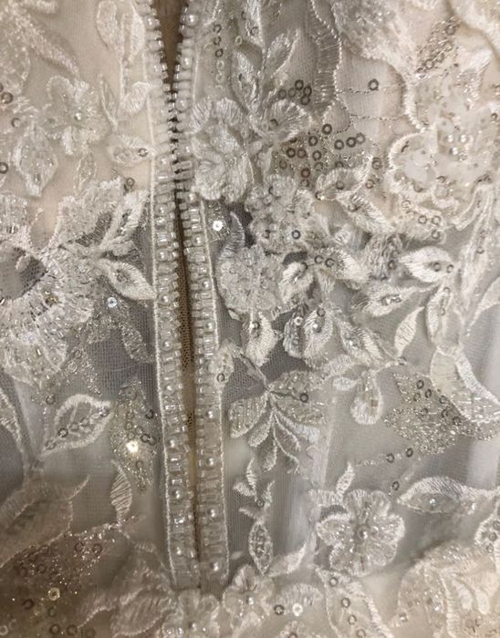 Булчинска  сватбена рокля