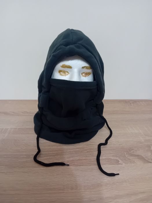 Cagulă termică,   material calitativ plușat. Nouă