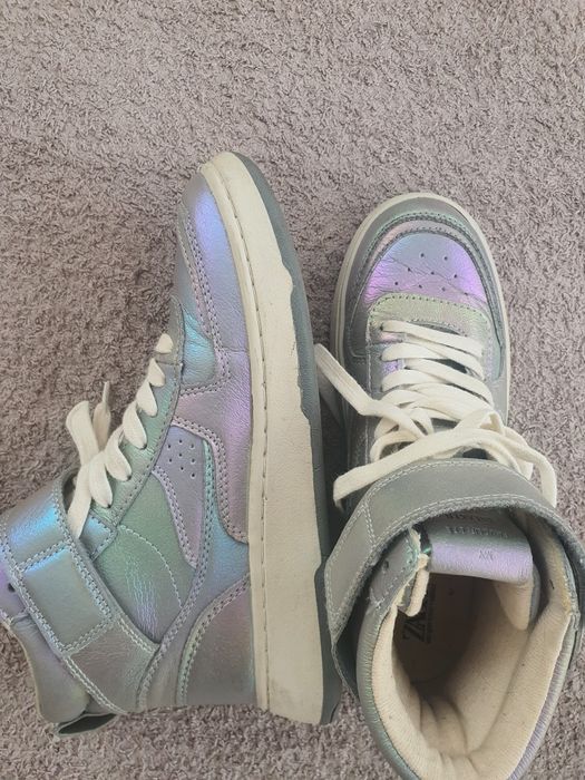 Zara боти топли 36