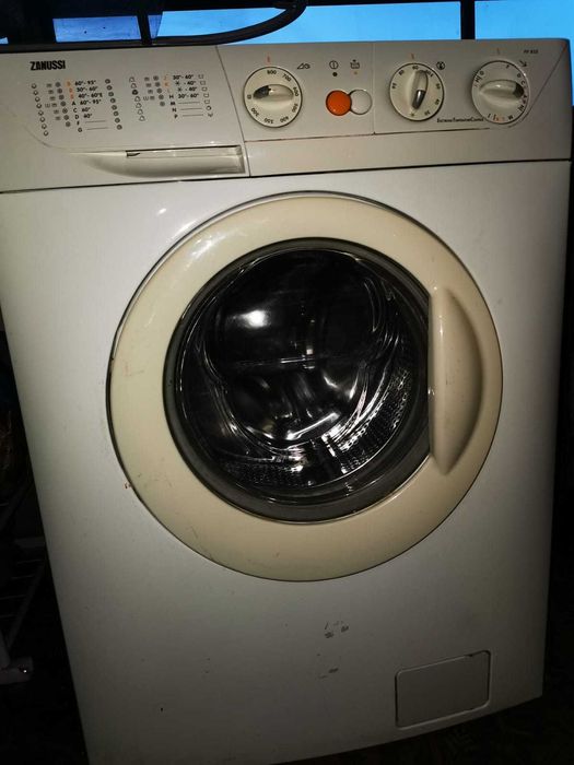 Отдам бесплатно б\у стиральную машину