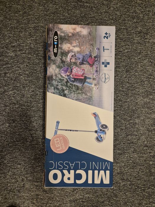 Trotineta Micro Mini Classic Albastra - noua