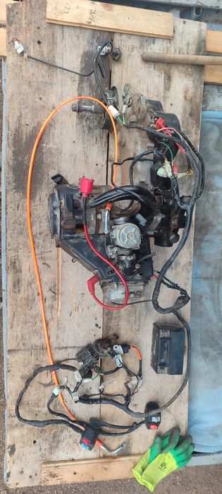 Мотор от мапеда.