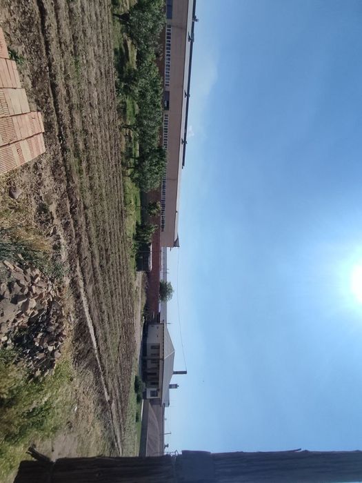 Продаётся земля в пром зоне города Алмалык, в районе ДСК