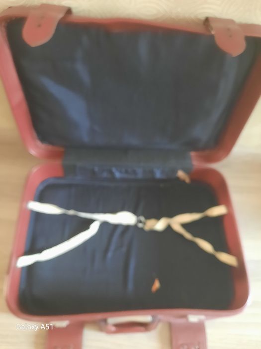 Чемоданы советские