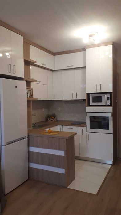 Тристаен апартамент под наем в кв. Витоша - снимка 3