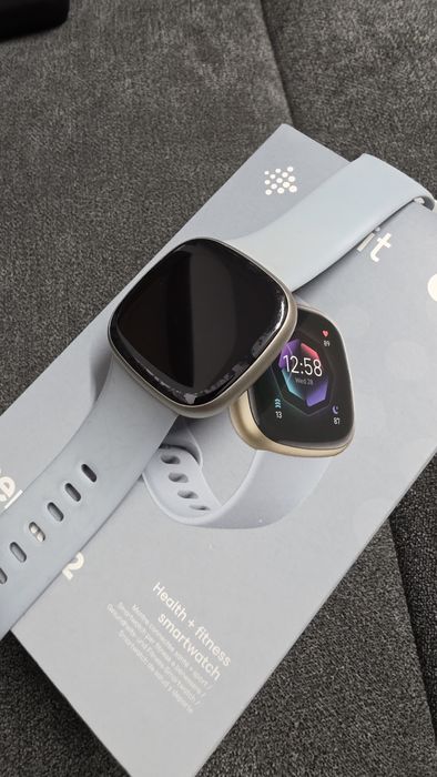 Vand ceas fitbit sense 2