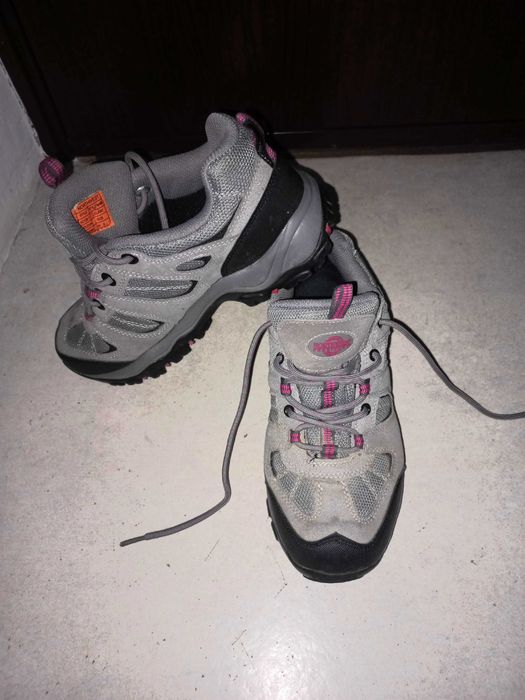 Pantofi treking dama