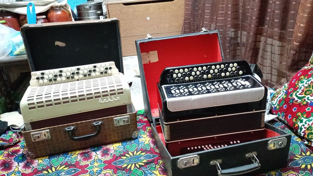 Баян 3 редовой состояния хорошей произ. РОССИЯ