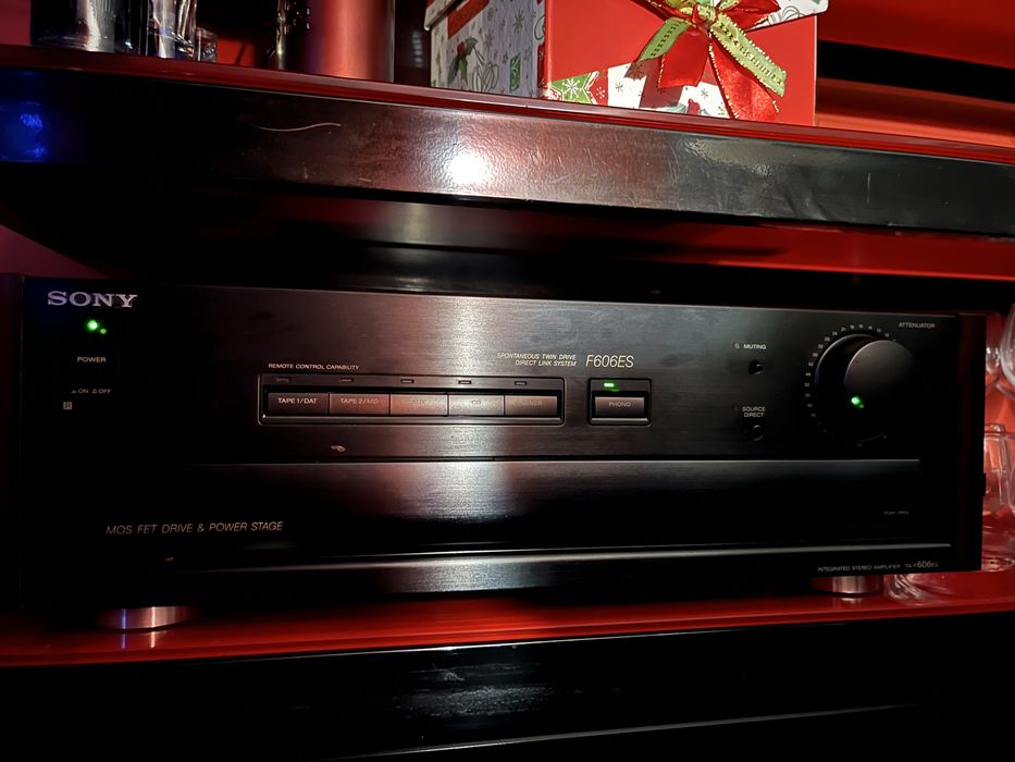 Sony Amplifier F 606 ES