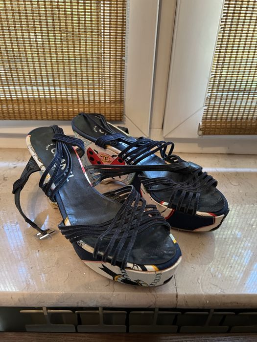 Обувь 38 или 39 размер