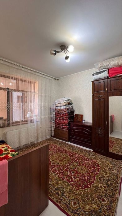 Тайор ховли сотилади