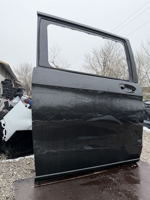 Врата Mercedes Vito W447