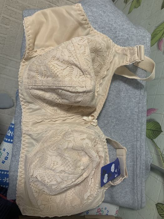 Продам бюстгалтер