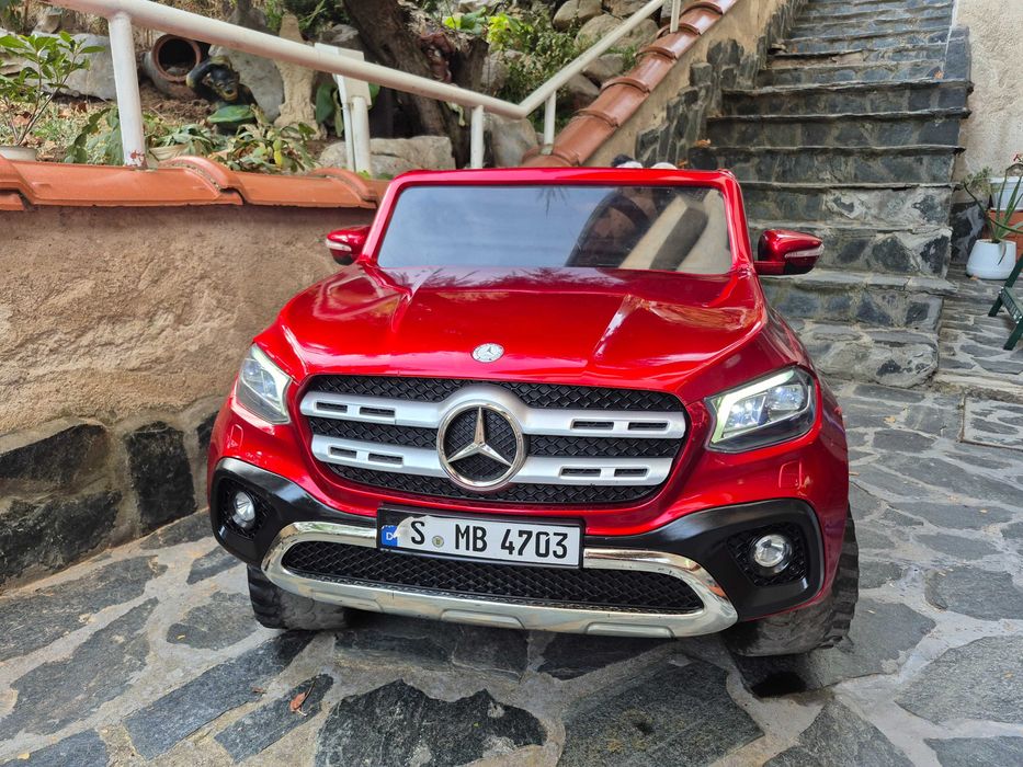 Акумулаторна кола-Mercedes X-Class 4x4