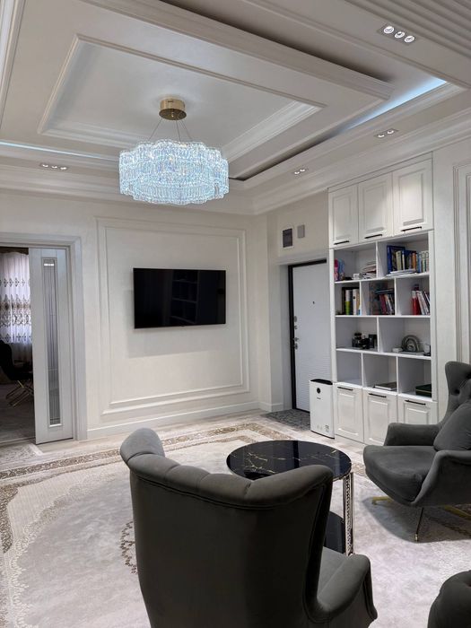 Beruniy metroda  dom sotiladi