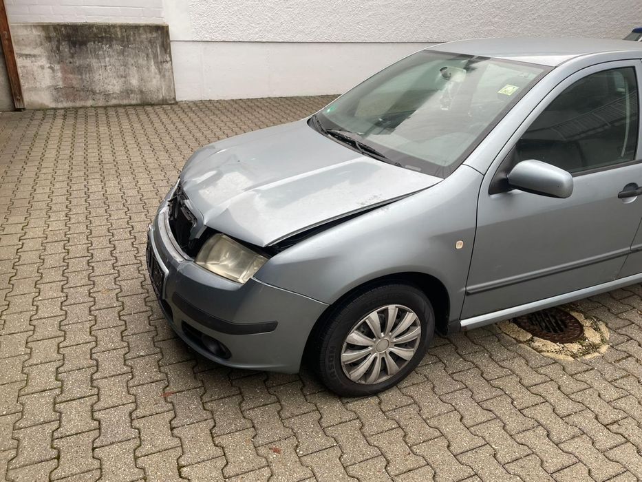 Doua Skoda Fabia la pret de una
