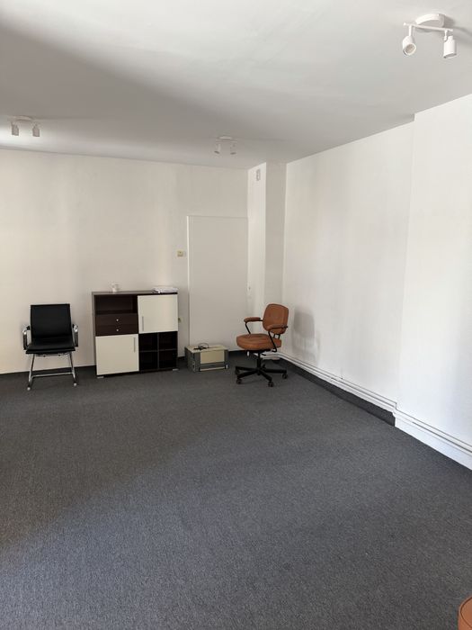 Inchiriez spatiu comercial Piata Domenii