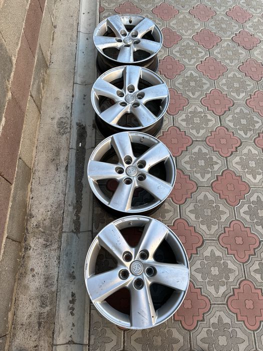 Продам диски R16