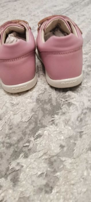 Pantofi Geox mărimea 25