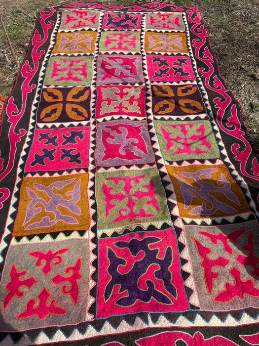 Көне сырмақ қолдан тігілген 4.5м/2м