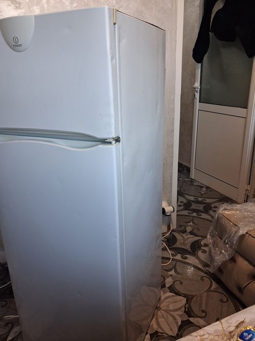 Хладилник Indesit