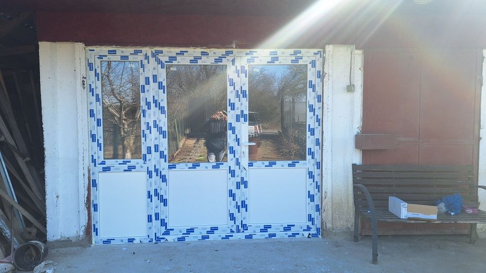 Execuție tâmplărie pvc cu geam termopan la comandă!