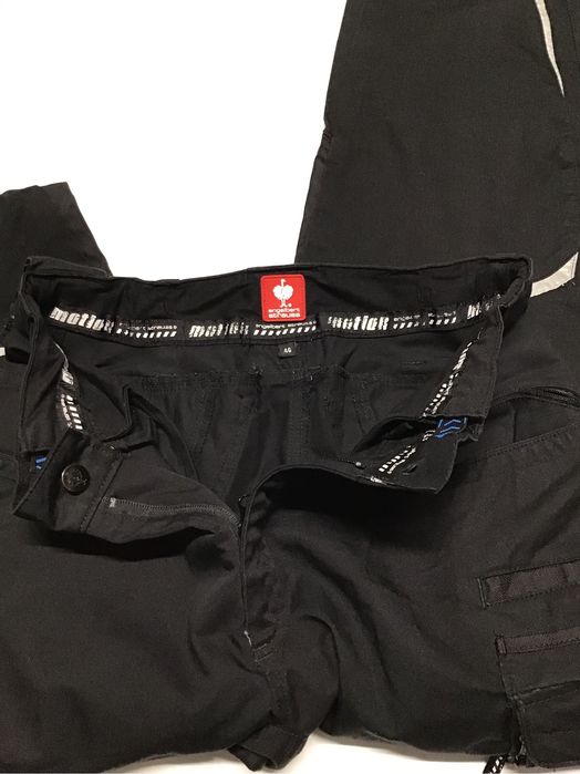 Pantaloni E.S. Motion / 46