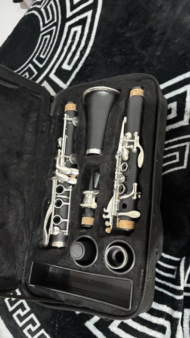 Clarinet de vanzare
