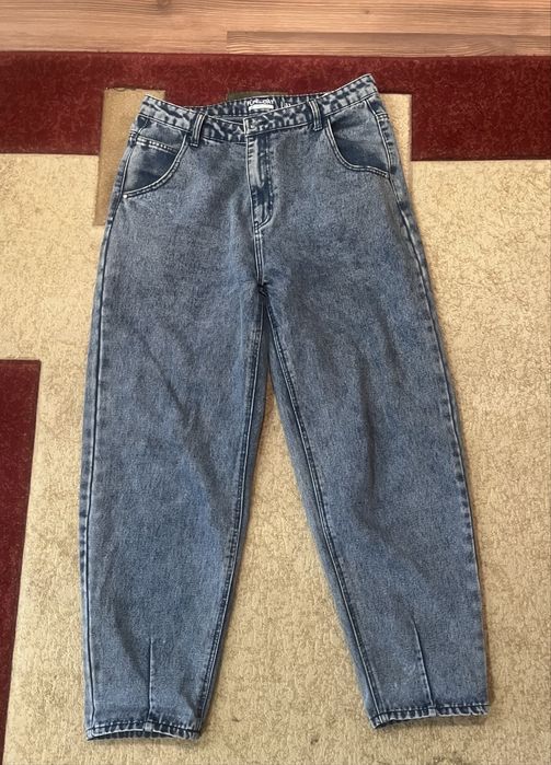 Джинсы новые 33 размера