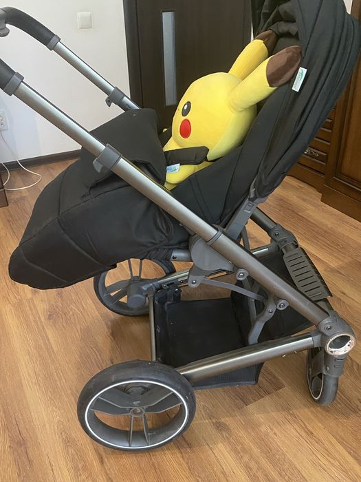 Продам коляску! В отличном состаяние