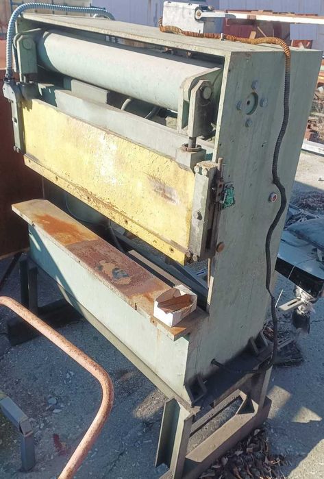 Ексцентър преси 25,63,100;ПЕ63А на части; метални палети;хидравл.преси