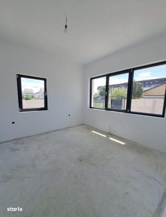 Duplex modern / Bragadiru,str.Celofibrei / Strada privata