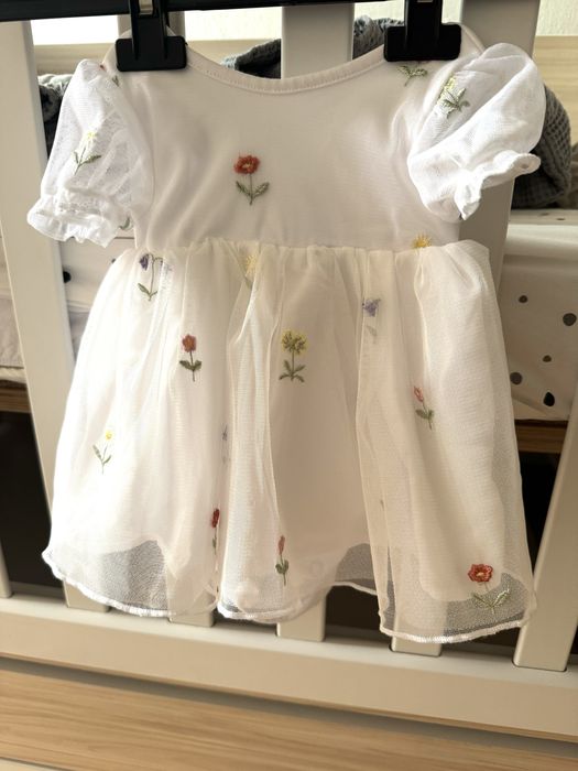 Детска рокля H&M размер 56см