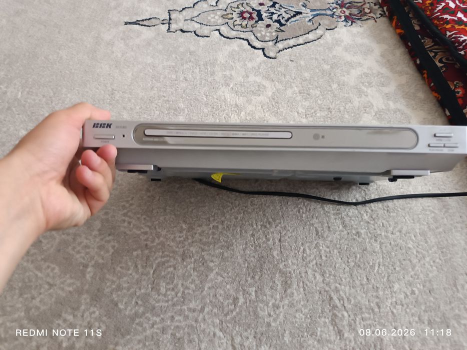 Продам DVD проигрыватель