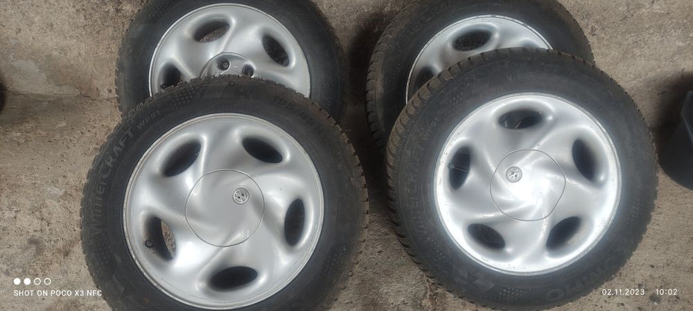 Зимни гумиKUMHO 195/65/15  с джанти