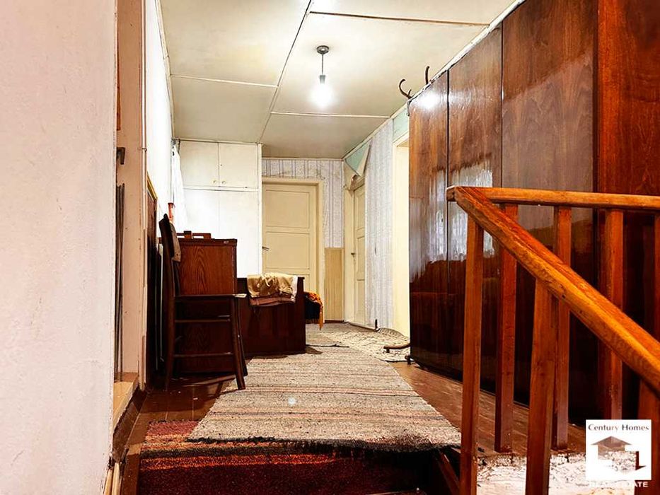 180057 Двуетажна къща в с. Станчов хан, на 12 км. от град Трявна