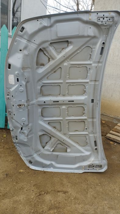 Капот на сузуки гранд витара